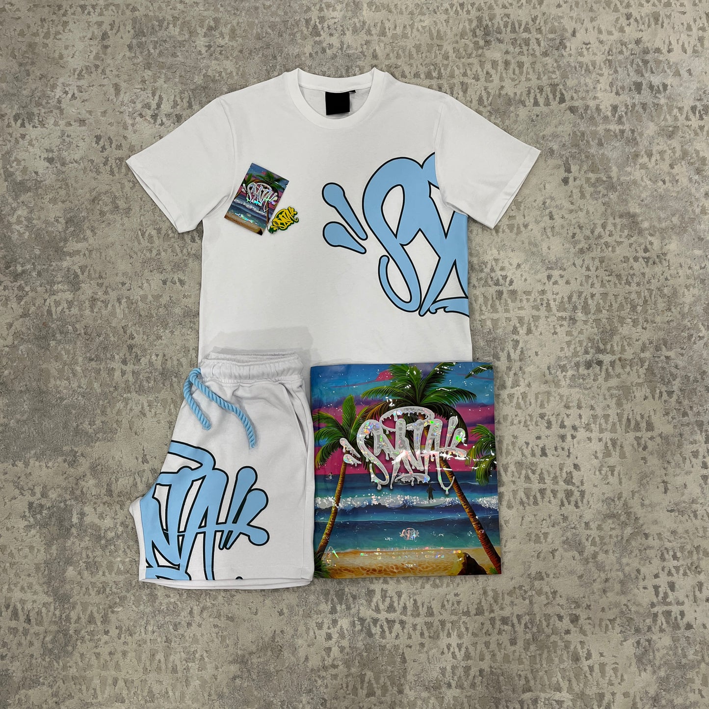 SynaWorld T-shirt & Short set