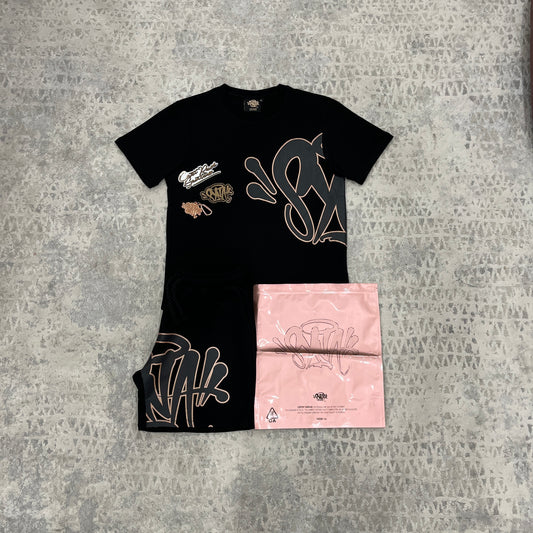 SynaWorld T-shirt & Short set